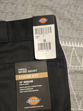 Dickies Men’s Black Twill Loose Fit Work Shorts